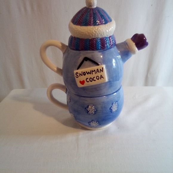Christmas blue snowman teapot And cup . Beautiful Condition - Picture 5 of 12